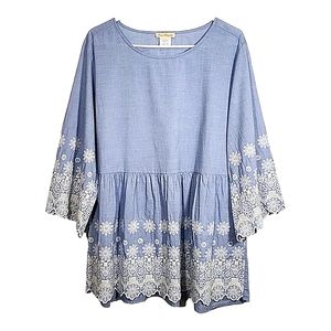 Sweet Magnolia tunic size L